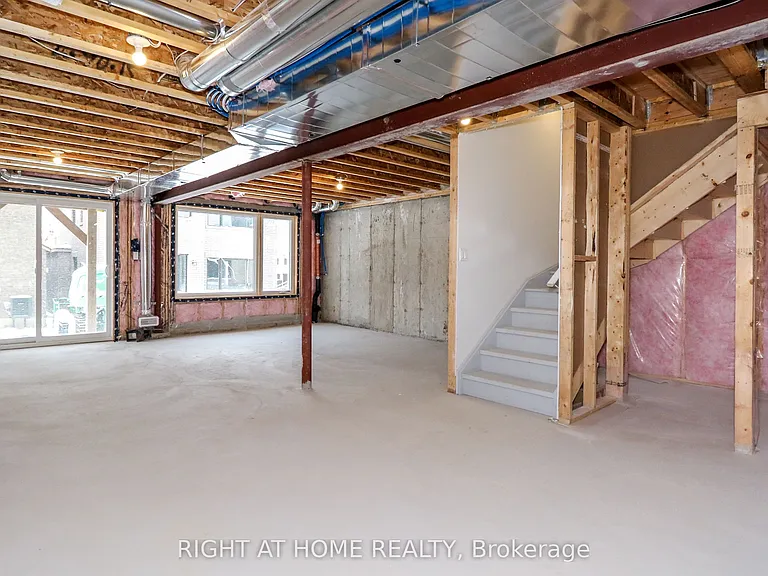 18 Periwinkle Rd — Photo 25
