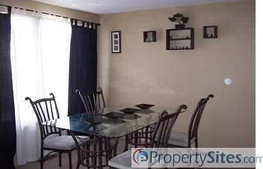 formal dining room 