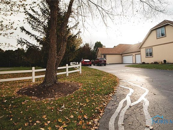 4th image of 1560 Turnbury Ln