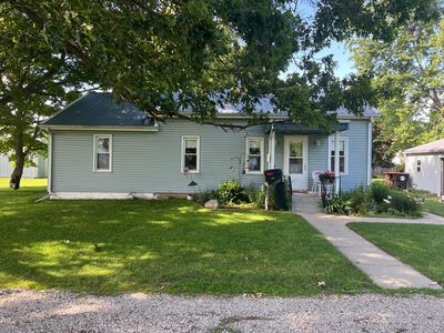 605 W Wayne St, Le Roy, IL, 61752