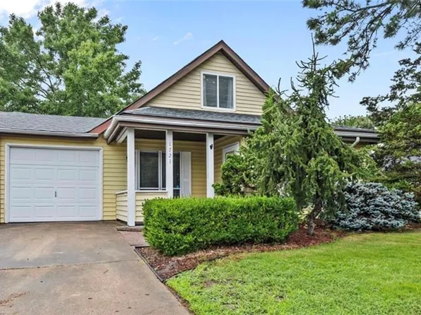 1721 Star Ct, Virginia Beach, VA 23456