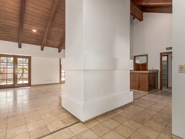 805 W Toledo St — Photo 11
