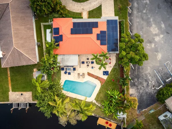 2757 NE 14th Avenue, Wilton Manors, FL 33334