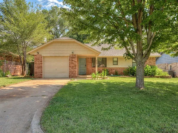 337 Crest Ln, Noble, OK 73068