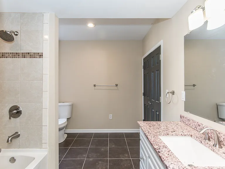 2316 E Lehigh Ave — Photo 47