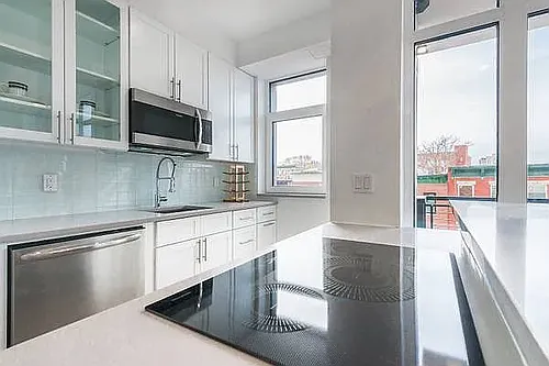 85 Rogers Ave #2B Photo 1