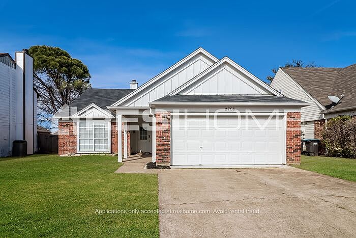 1st image of 2708 Creekwood Ln