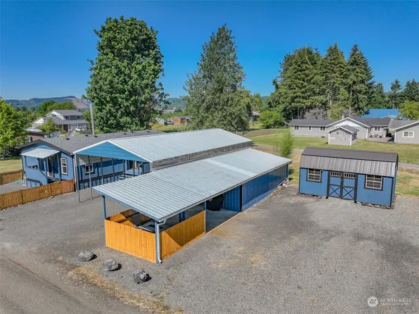 612 Cedar Street, Pe Ell, WA 98572