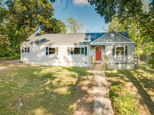 1st image of 3554 Lockwood Cir
