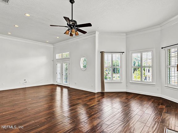 3rd image of 120 CUELLO Court #201