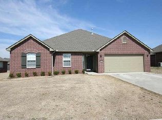 3316 E Fairmont St, Broken Arrow, OK 74014