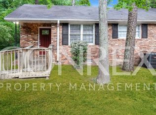 106 James Ct, Spartanburg, SC 29302