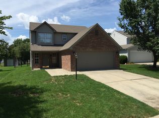 8922 Tanner Dr, Fishers, IN
