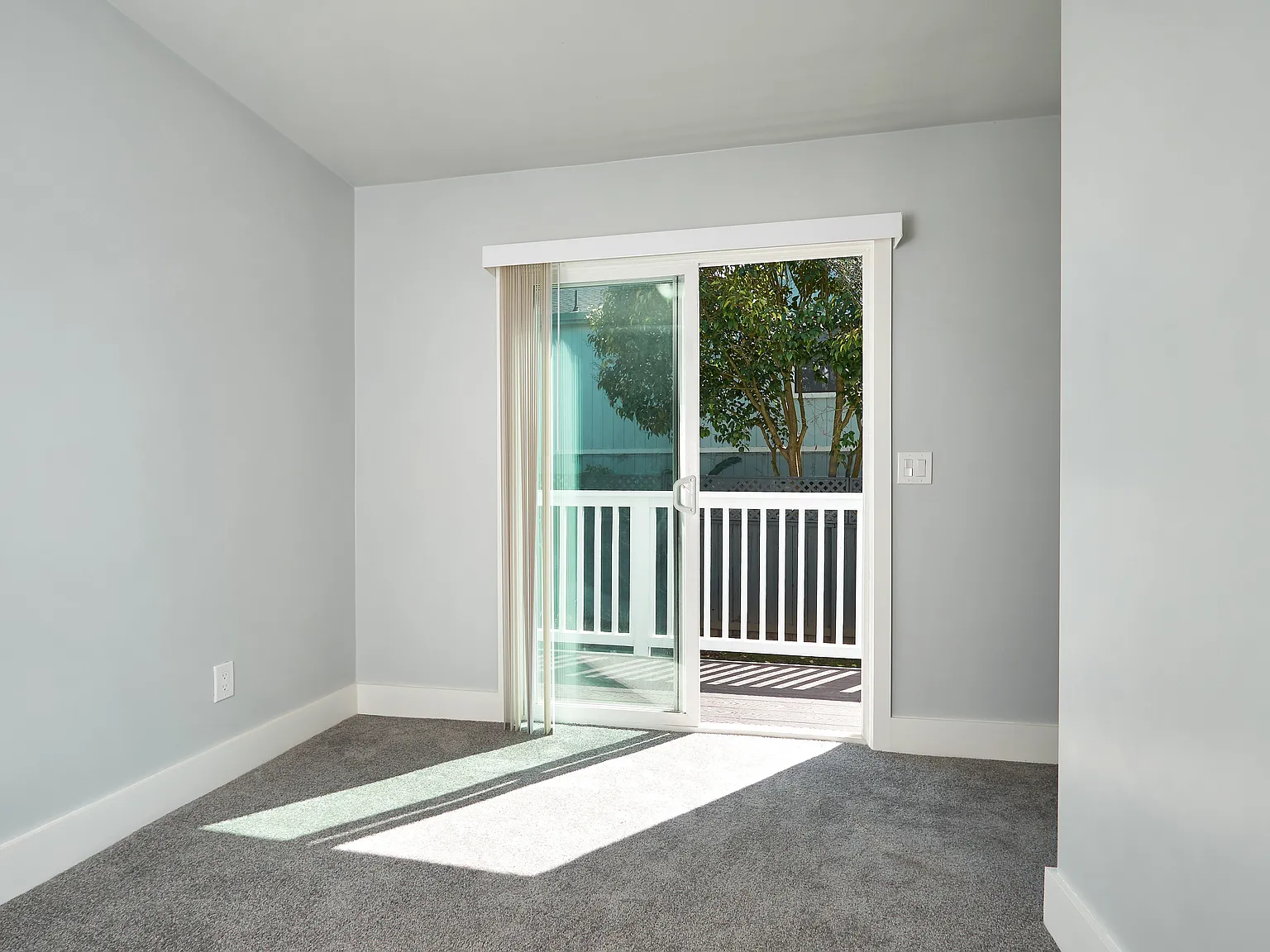30th Ave Townhomes — Photo 2