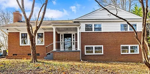 2101 Mimosa Dr Photo 1
