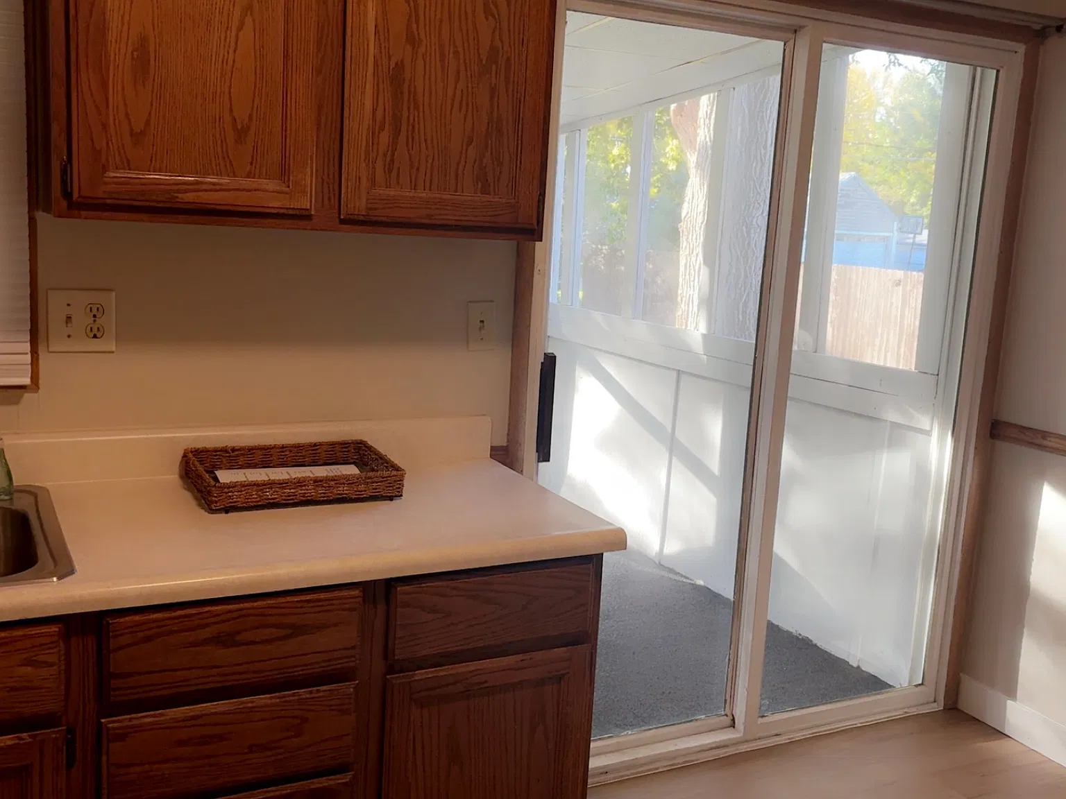 909 N Jay St — Photo 3