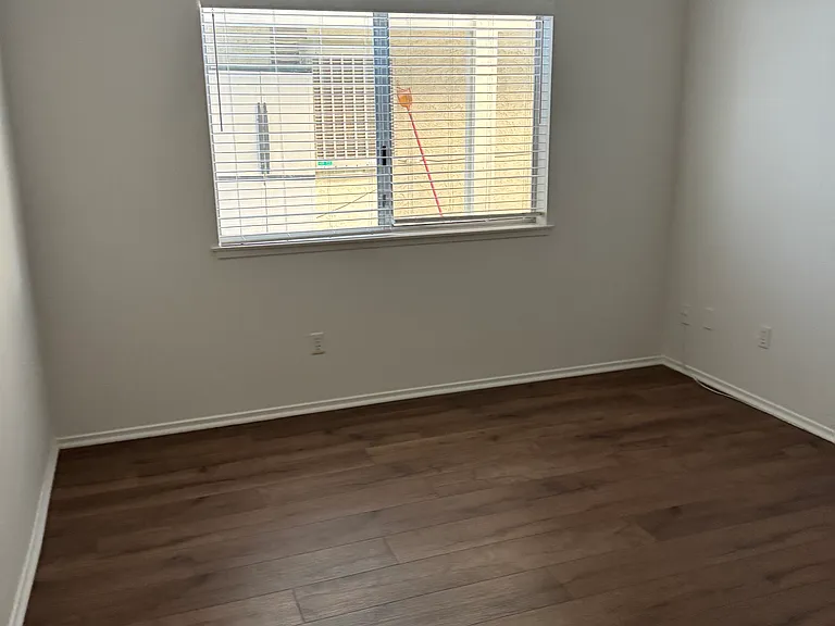 76985 Kentucky Ave — Photo 9