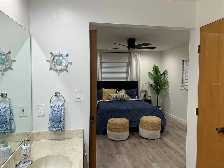 23184 Glory Ave — Photo 14