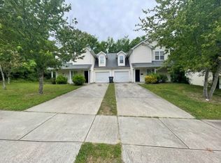 5210 Brooktree Dr, Charlotte, NC 28208