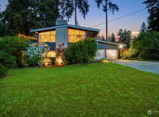 16911 NE 12th St, Bellevue, WA