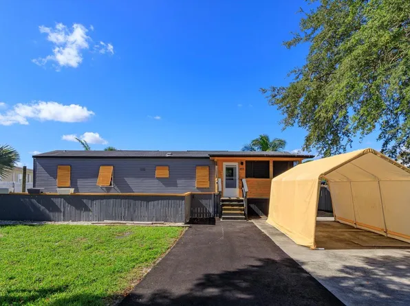 455 Baker Rd, Merritt Island, FL 32953