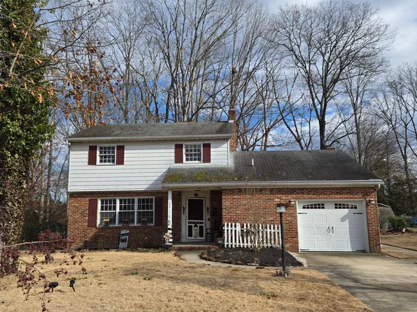 2217 Shamrock Ln, Millville, NJ 08332