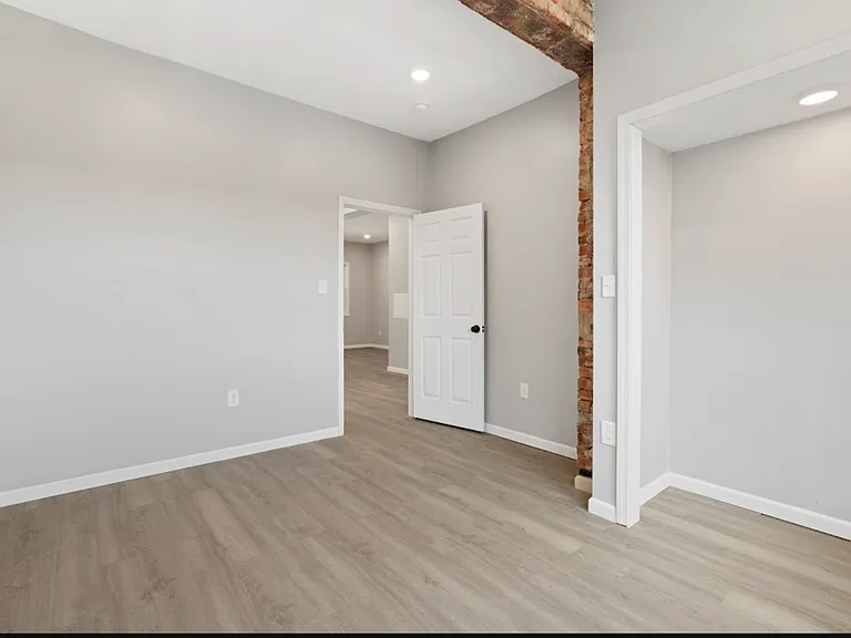 928 Morningside Ave — Photo 8