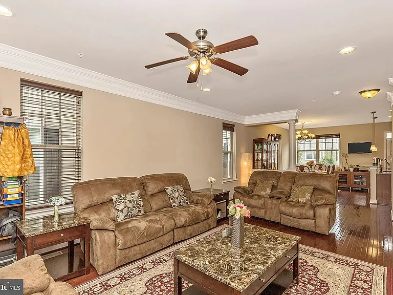 11882 Country Squire Way — Photo 5