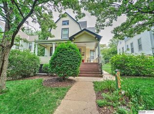 1115 S 33rd St, Omaha, NE 68105