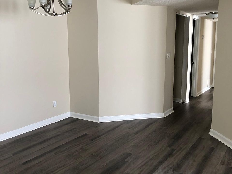 2nd image of 2280 Andover Dr