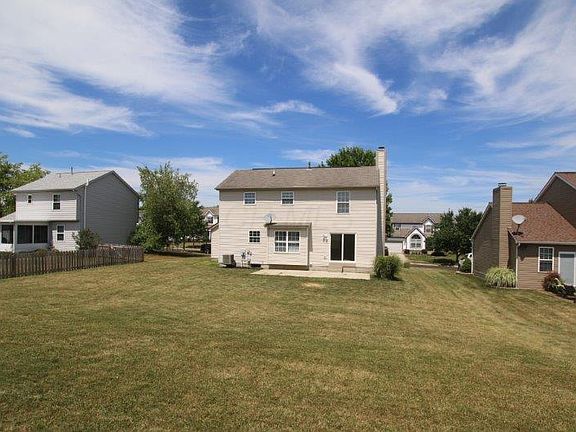 4th image of 313 Dewfall Dr
