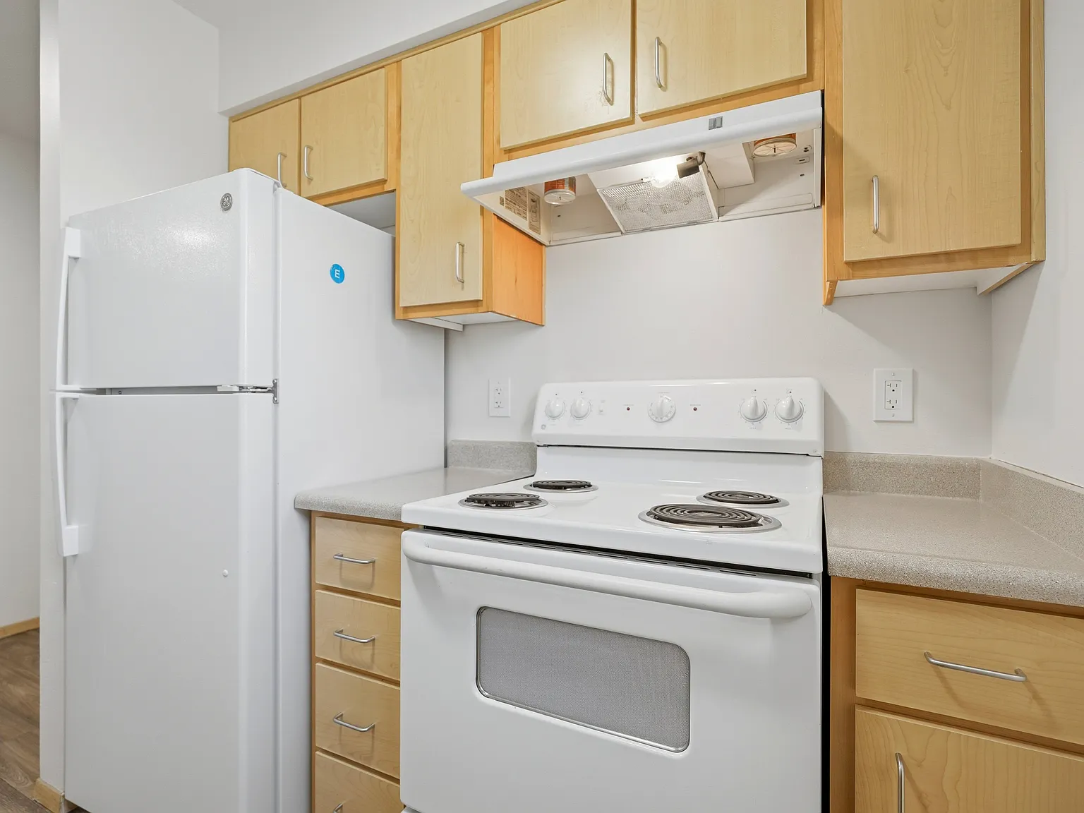 Terrace At Columbia Knoll Apartments — Photo 4