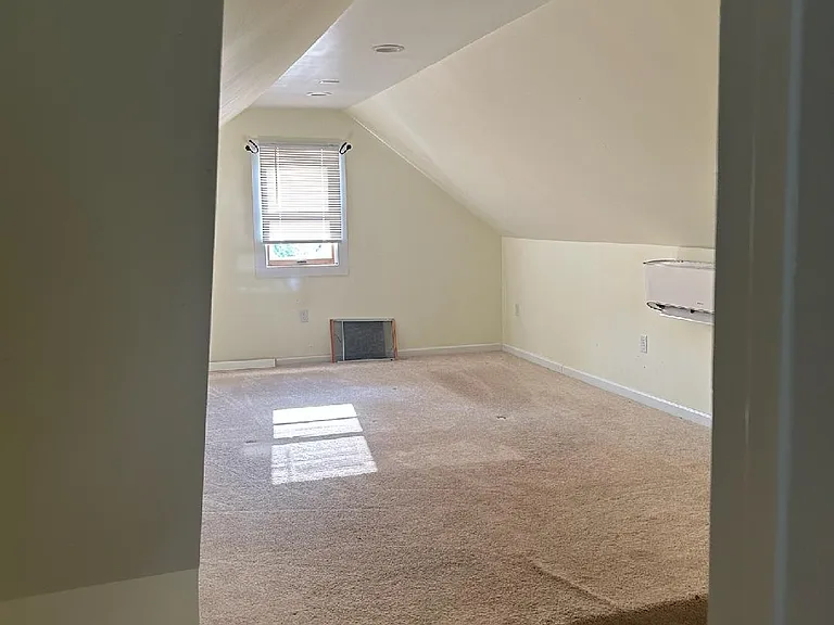 1 Monroe Bay Ave — Photo 13