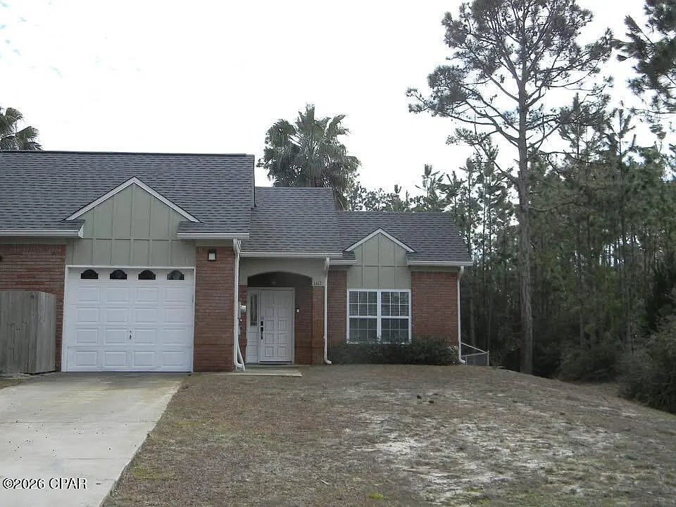 1412 Country Club Rd
