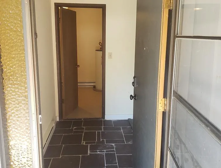 208 Main Ave N #2 — Photo 5