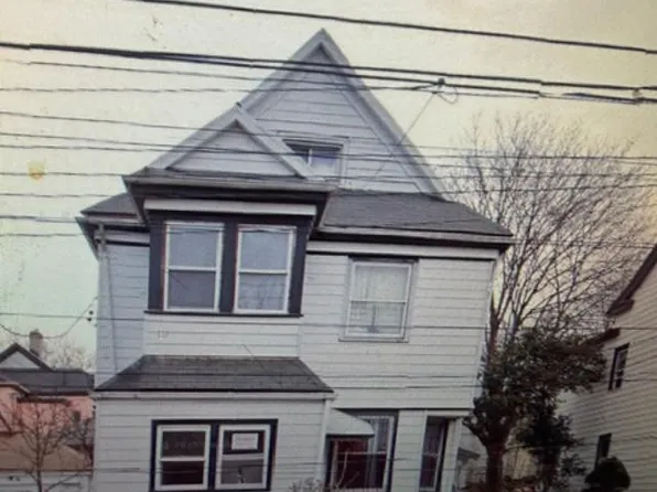 245 S 6th Ave #1, Mount Vernon, NY 10550