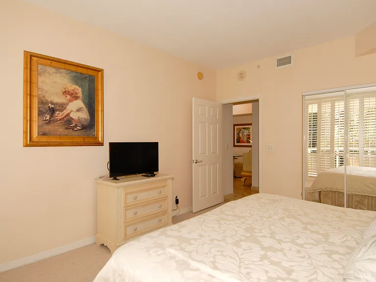 3200 N Ocean Dr #406 — Photo 15