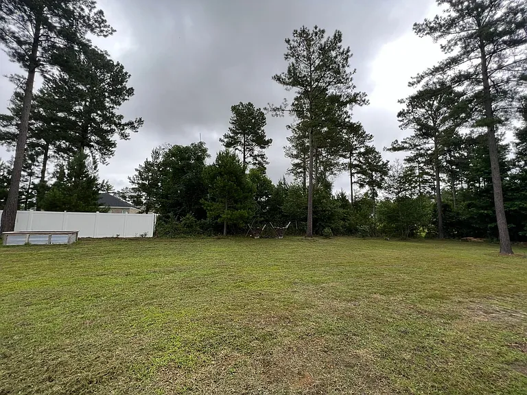 407 Tradewind Trl — Photo 28