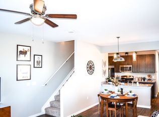 424 Black Feather Loop APT 2, Castle Rock, CO 80104