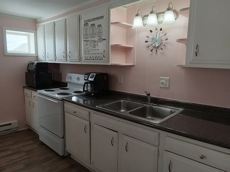 141 W Schuyler St #2 — Photo 4