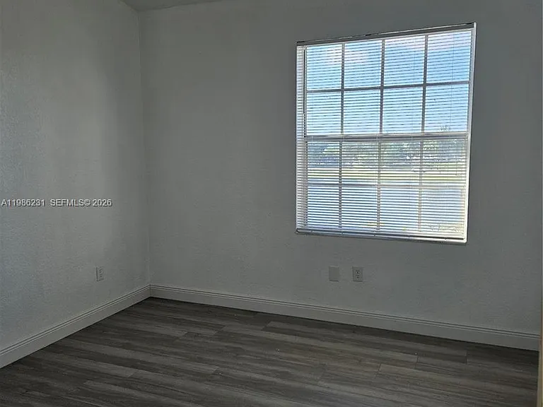 751 SW 148th Ave #1012 — Photo 3