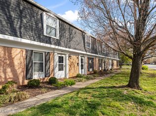 4011 Grandview Ave, Saint Matthews, KY 40207