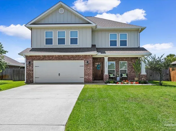 3557 Turquoise Dr, Navarre, FL 32566