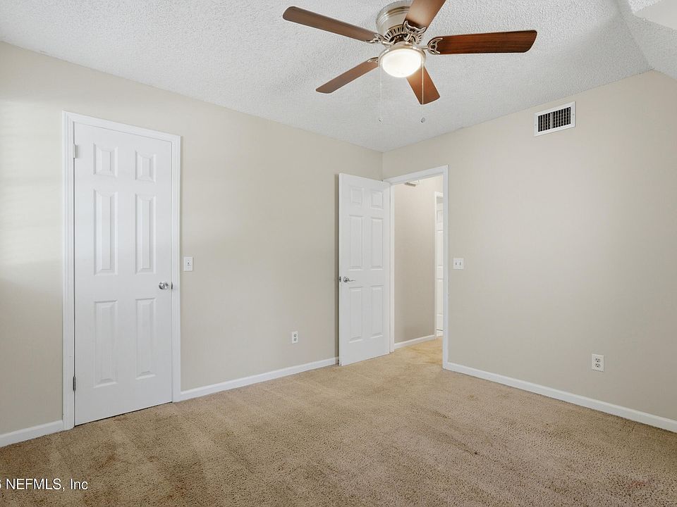 2nd image of 836 LAKE ASBURY Drive