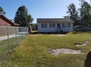 368 Dix St, Allendale, SC 29810