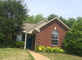 3300 Winchester Cir, Tupelo, MS 38801