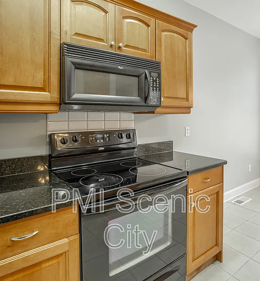 771 Mystic Brook Ct — Photo 39
