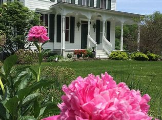 8045 Chilson Rd, Pinckney, MI 48169