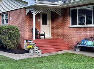 716 Lower Donnally Rd, Charleston, WV 25304