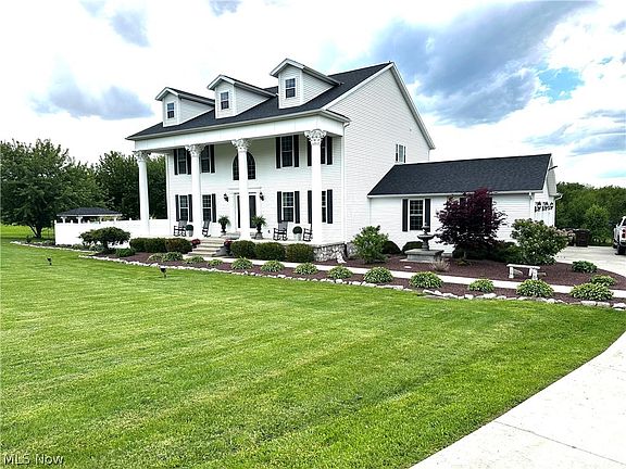 2nd image of 51208 Fieldstone Dr